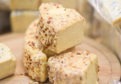 В курортном городе Краснодарского края свободно торгуют санкционными продуктами