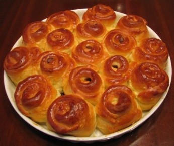 Как приготовить нежный дрожжевой пирог с нутеллой