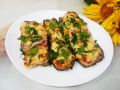 Вкусный вечер: запеченные баклажаны с фаршем и сыром по домашнему рецепту