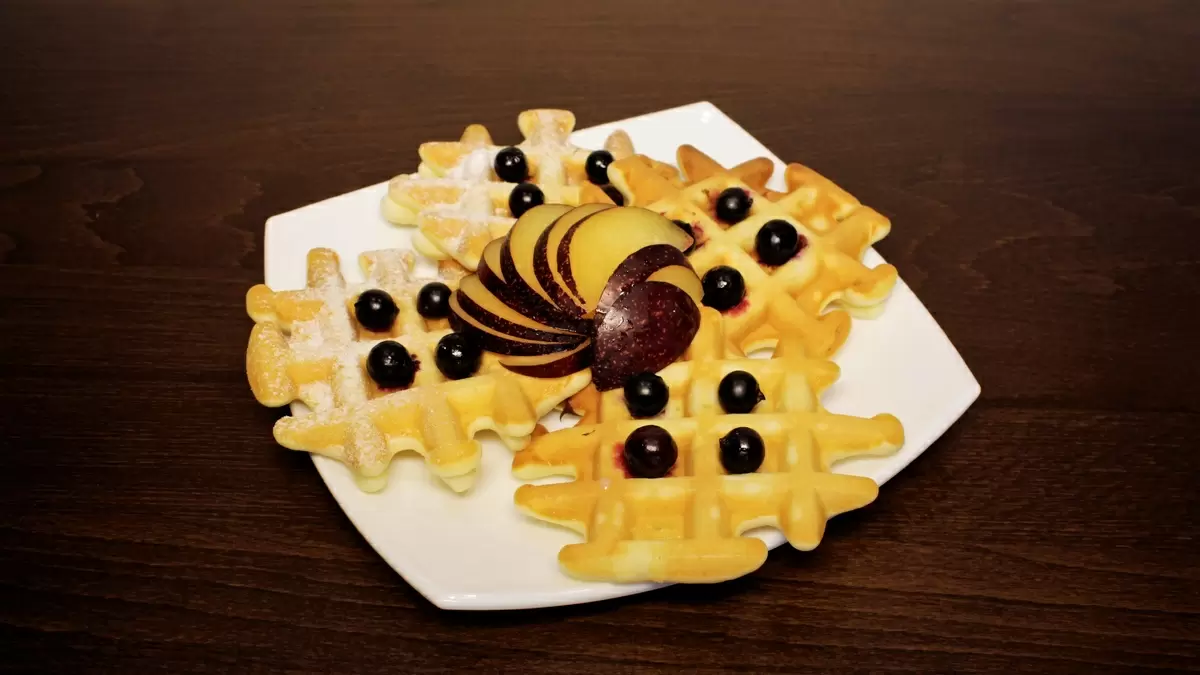 Как приготовить вкусные вафли на сметане: простой рецепт для мультипекаря
