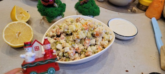 Как создать постный оливье с нутом: вегетарианское чудо на вашем столе