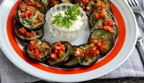 Баклажаны по-грузински: пикантная закуска на любой стол