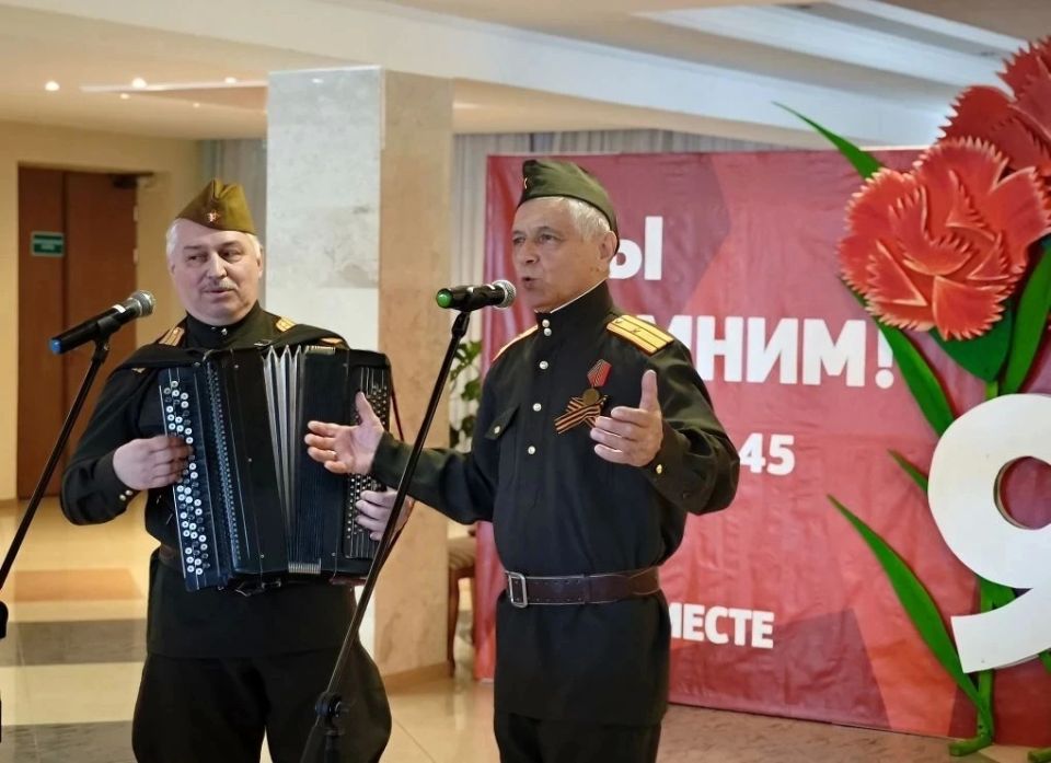 В преддверии Дня Победы в Центре национальных культур прошёл концерт «Песни без границ» В преддверии Дня Победы в Центре национальных культур прошёл концерт «Песни без границ»