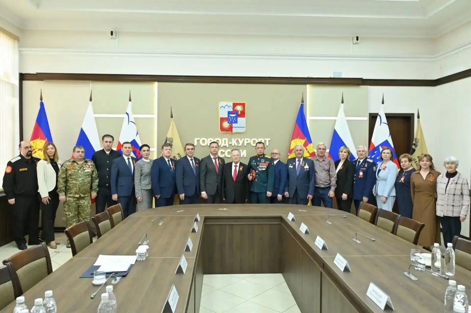 В Сочи открылась фотовыставка Российского военно-исторического общества «Сочи – город-госпиталь В Сочи открылась фотовыставка Российского военно-исторического общества «Сочи – город-госпиталь