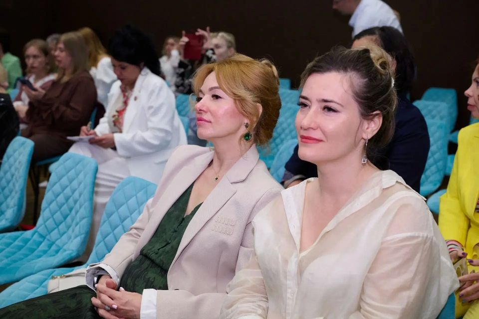 В Сочи состоялся межрегиональный форум «Нежная сила России» В Сочи состоялся межрегиональный форум «Нежная сила России»