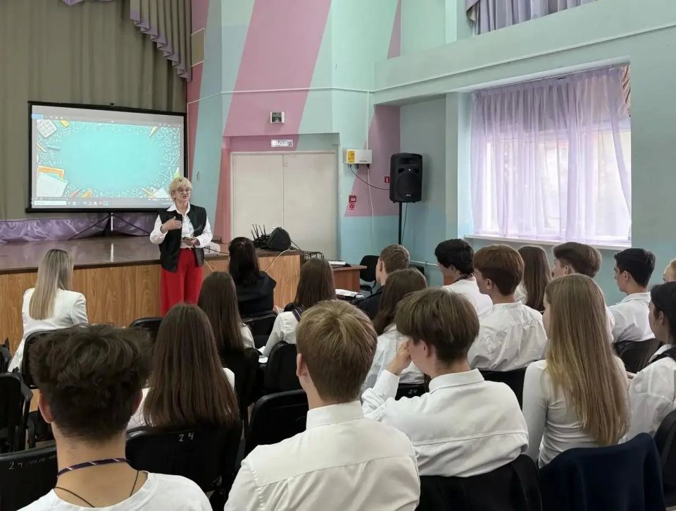 Сочинские социальные предприятия подвели первые итоги проекта «Предпринимательский класс в школе Донецкой Народной Республики» Сочинские социальные предприятия подвели первые итоги проекта «Предпринимательский класс в школе Донецкой Народной Республики»