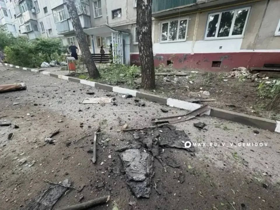 Ночная битва в небе: ПВО России сбило более двухсот украинских дронов