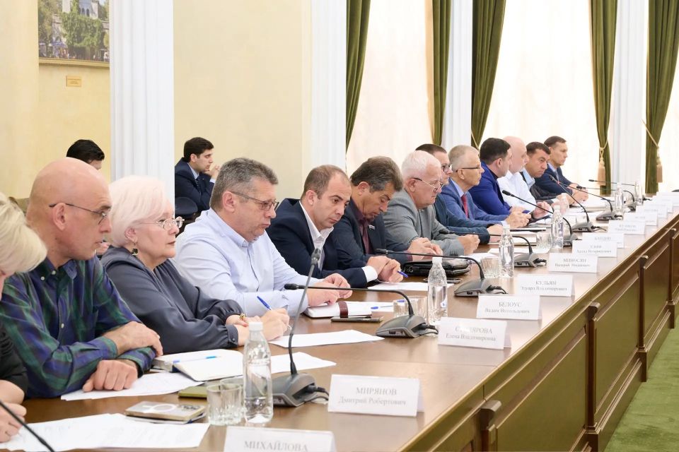 Андрей Прошунин: Ситуацию с вывозом отходов держу на личном контроле Андрей Прошунин: Ситуацию с вывозом отходов держу на личном контроле