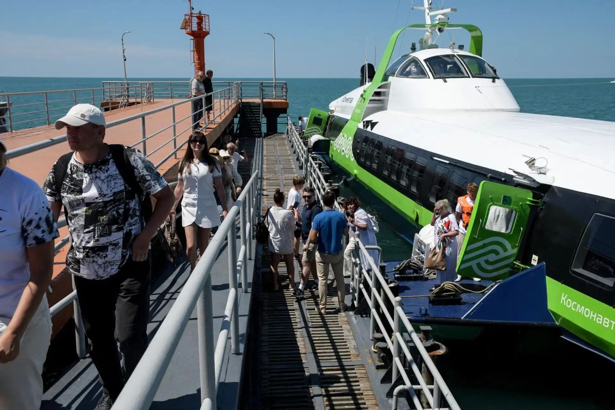 В Сочи морское сообщение между Центральным и Адлерским районами увеличили до четырех рейсов в неделю В Сочи морское сообщение между Центральным и Адлерским районами увеличили до четырех рейсов в неделю