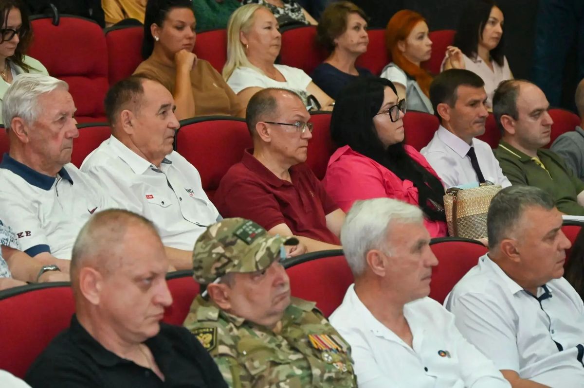 В Сочи прошел культурный форум по противодействию экстремизму и терроризму «Важно каждому» В Сочи прошел культурный форум по противодействию экстремизму и терроризму «Важно каждому»