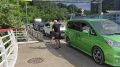 В Сочи на АЗС для обеспечения порядка и помощи водителям начали дежурить волонтеры