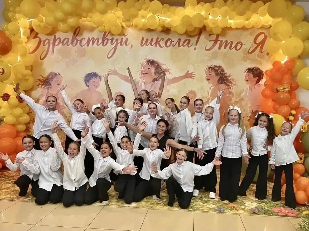 В Сочи в День знаний более 77 тысяч школьников сели за парты В Сочи в День знаний более 77 тысяч школьников сели за парты