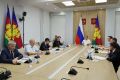 Вениамин Кондратьев: Сегодня ночью украинские беспилотники снова атаковали наш край, основной удар пришелся на гражданскую инфраструктуру и жилые дома в Сочи. Из-за падения обломков БПЛА произошел пожар на территории...