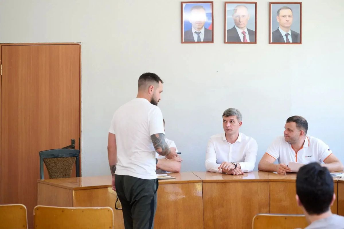 В Сочи прошла встреча с жителями микрорайона Кудепста по вопросам строительства автомобильной дороги «Обход Адлера» В Сочи прошла встреча с жителями микрорайона Кудепста по вопросам строительства автомобильной дороги «Обход Адлера»