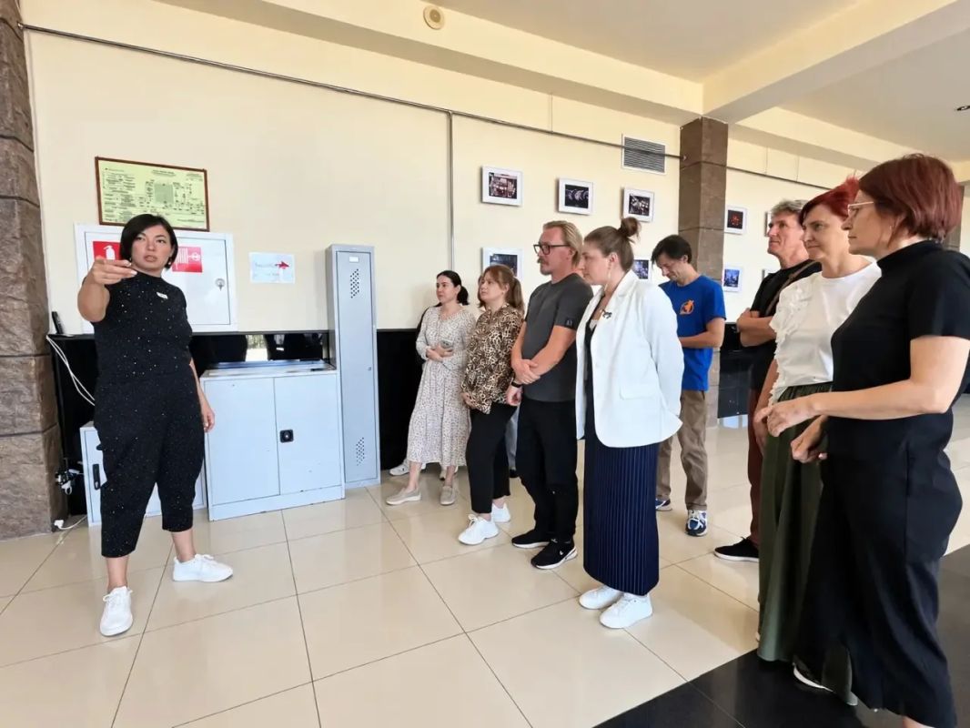 В ДОМАХ КУЛЬТУРЫ ПРОШЛИ ТРЕНИРОВКИ ПО БЕЗОПАСНОСТИ В ДОМАХ КУЛЬТУРЫ ПРОШЛИ ТРЕНИРОВКИ ПО БЕЗОПАСНОСТИ
