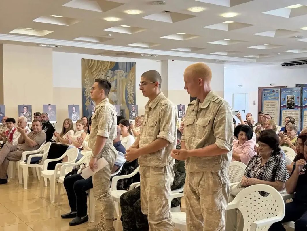 9 сентября в РДК «Адлер» состоялась научно-практическая конференция «Сила России – в единстве, а сила единства – Победа», приуроченная к Году единства народов России 9 сентября в РДК «Адлер» состоялась научно-практическая конференция «Сила России – в единстве, а сила единства – Победа», приуроченная к Году единства народов России