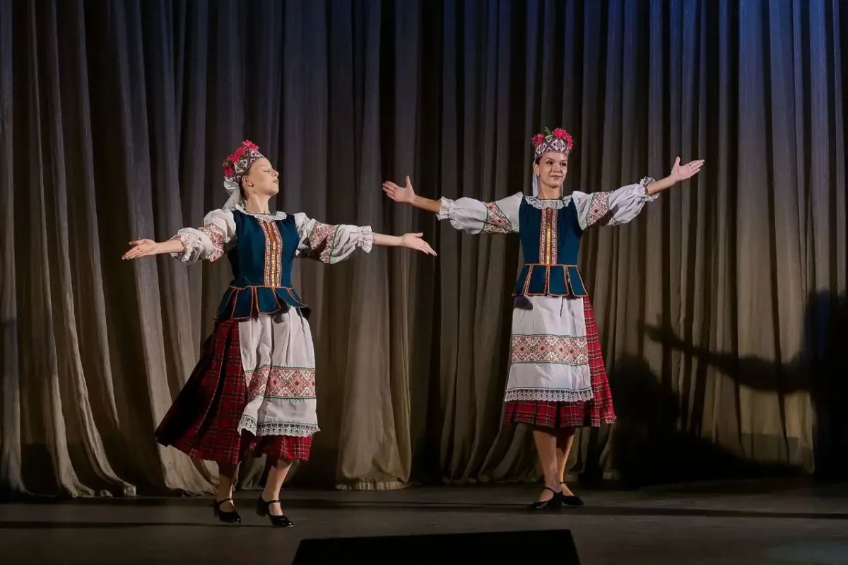 Национальная мозаика единства в РДК «Адлер» Национальная мозаика единства в РДК «Адлер»