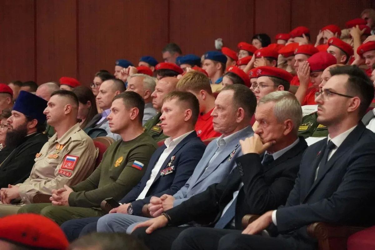 В Краснодаре отметили 10 лет Регионального отделения ВВПОД «ЮНАРМИЯ» Краснодарского края В Краснодаре отметили 10 лет Регионального отделения ВВПОД «ЮНАРМИЯ» Краснодарского края