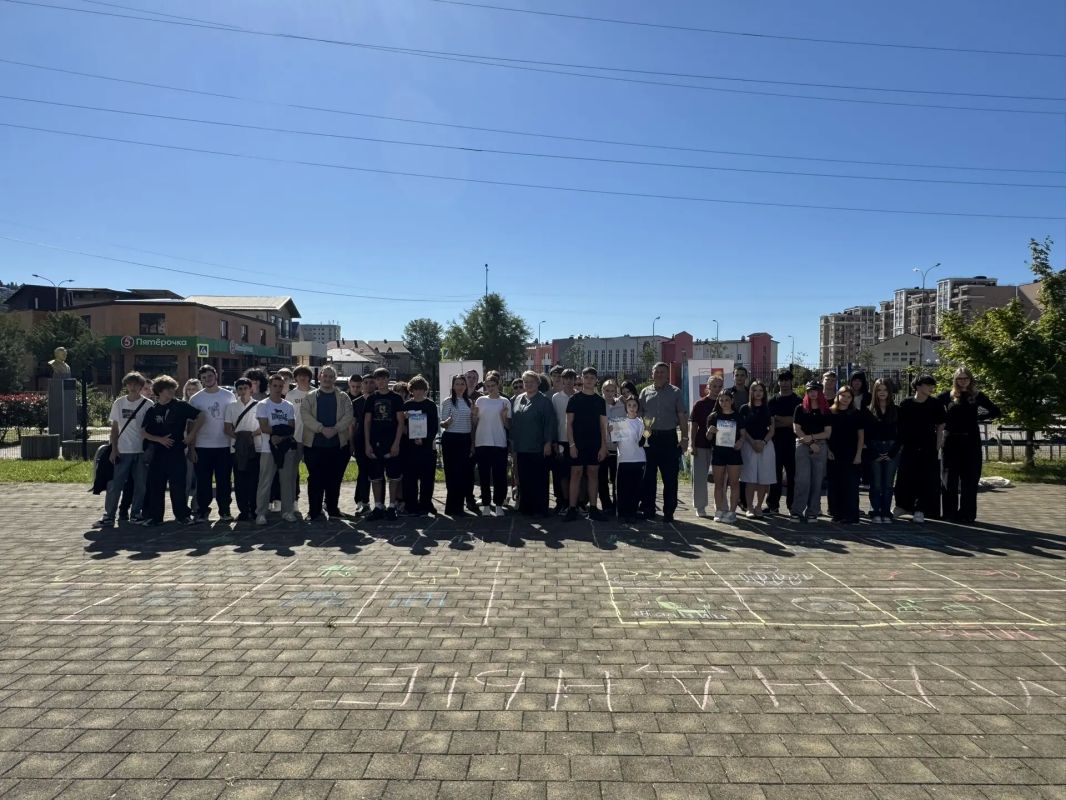 В Лазаревском прошёл спортивный квест «Спорт для чайников» В Лазаревском прошёл спортивный квест «Спорт для чайников»