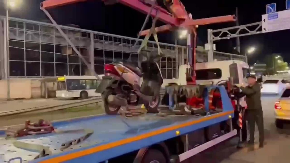 Очередной несовершеннолетний нарушитель на мопеде был задержан автоинспекторами в Центральном районе г. Сочи