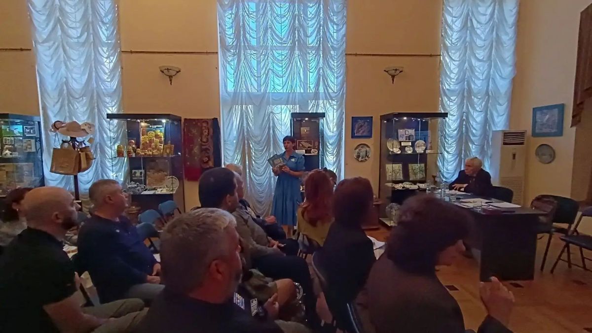 В Сочи обсудили сохранение исторической памяти: «Связь времён: память сильнее стали» В Сочи обсудили сохранение исторической памяти: «Связь времён: память сильнее стали»