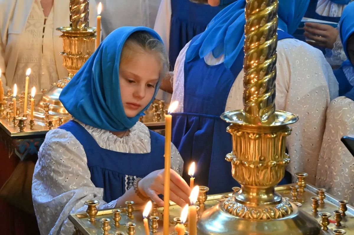 В Сочи отмечают 135-летие со дня освящения собора Архистратига Михаила В Сочи отмечают 135-летие со дня освящения собора Архистратига Михаила