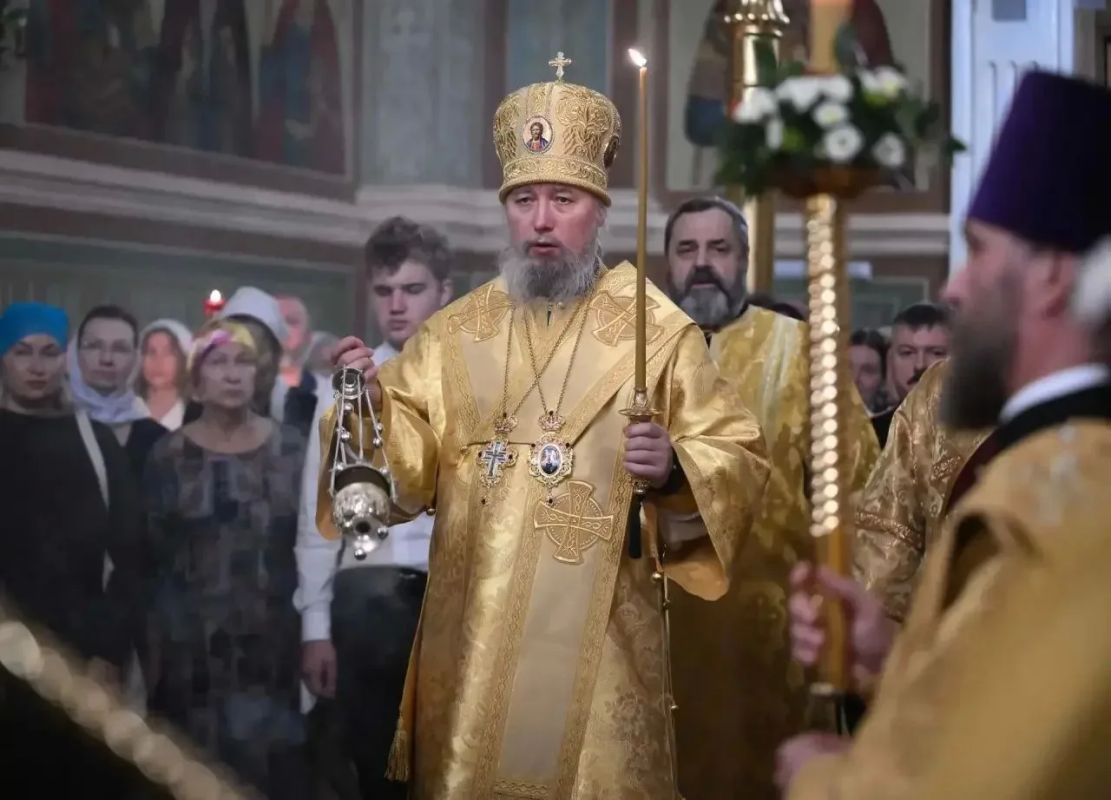 В Сочи отпраздновали 135-летие старейшего на побережье Краснодарского края православного собора Михаила Архангела В Сочи отпраздновали 135-летие старейшего на побережье Краснодарского края православного собора Михаила Архангела