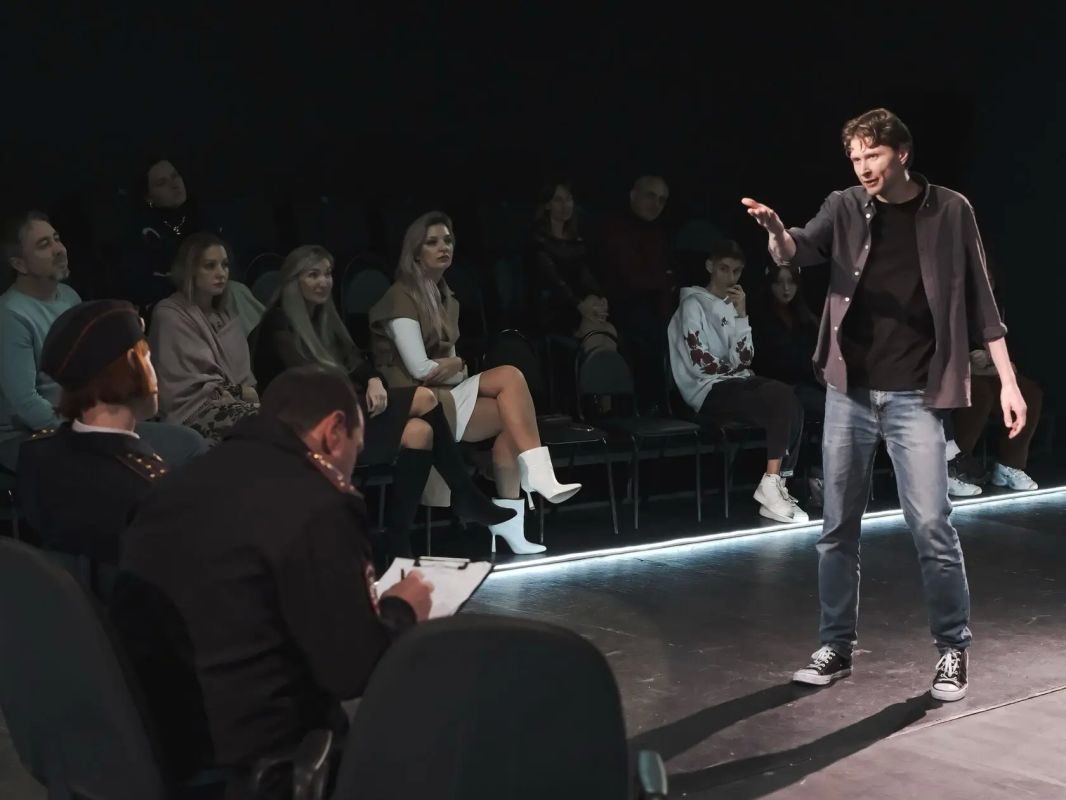 Андрей Прошунин: Посетил «Новый Театр Сочи» и встретился с его руководителем Антоном Александровичем Черных Андрей Прошунин: Посетил «Новый Театр Сочи» и встретился с его руководителем Антоном Александровичем Черных