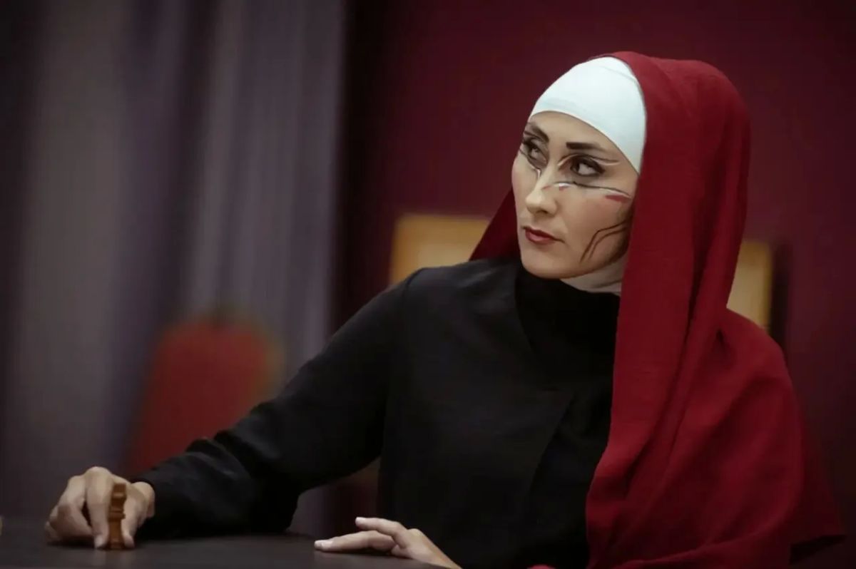 Актриса «Нового Театра Сочи» Актриса «Нового Театра Сочи»