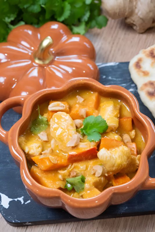 Ароматное осеннее карри: курица, тыква и батат