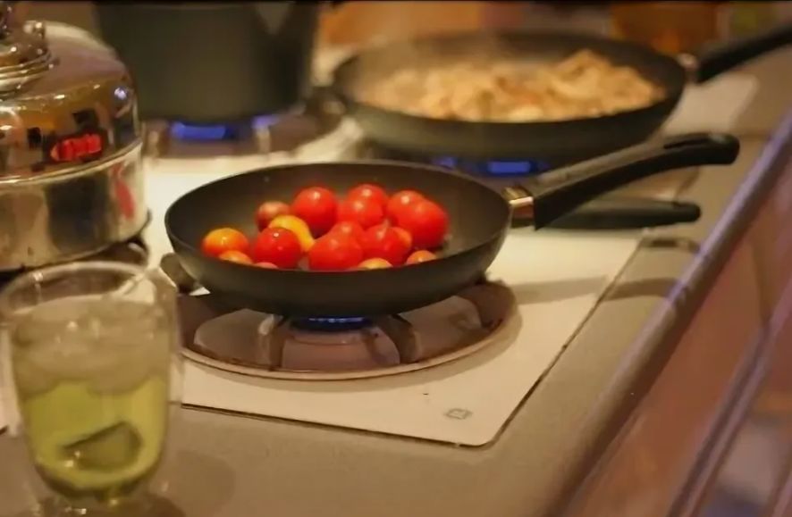 ������� vs ������������� �����: ���������� ������ ��� ����� �����