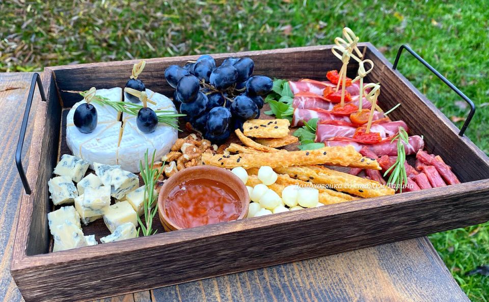 Идеи для оригинальной сервировки закусок на празднике